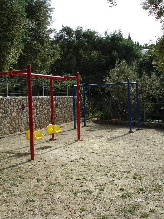 Bozikis Apartments & Studios Paleokasztríca Kültér fotó