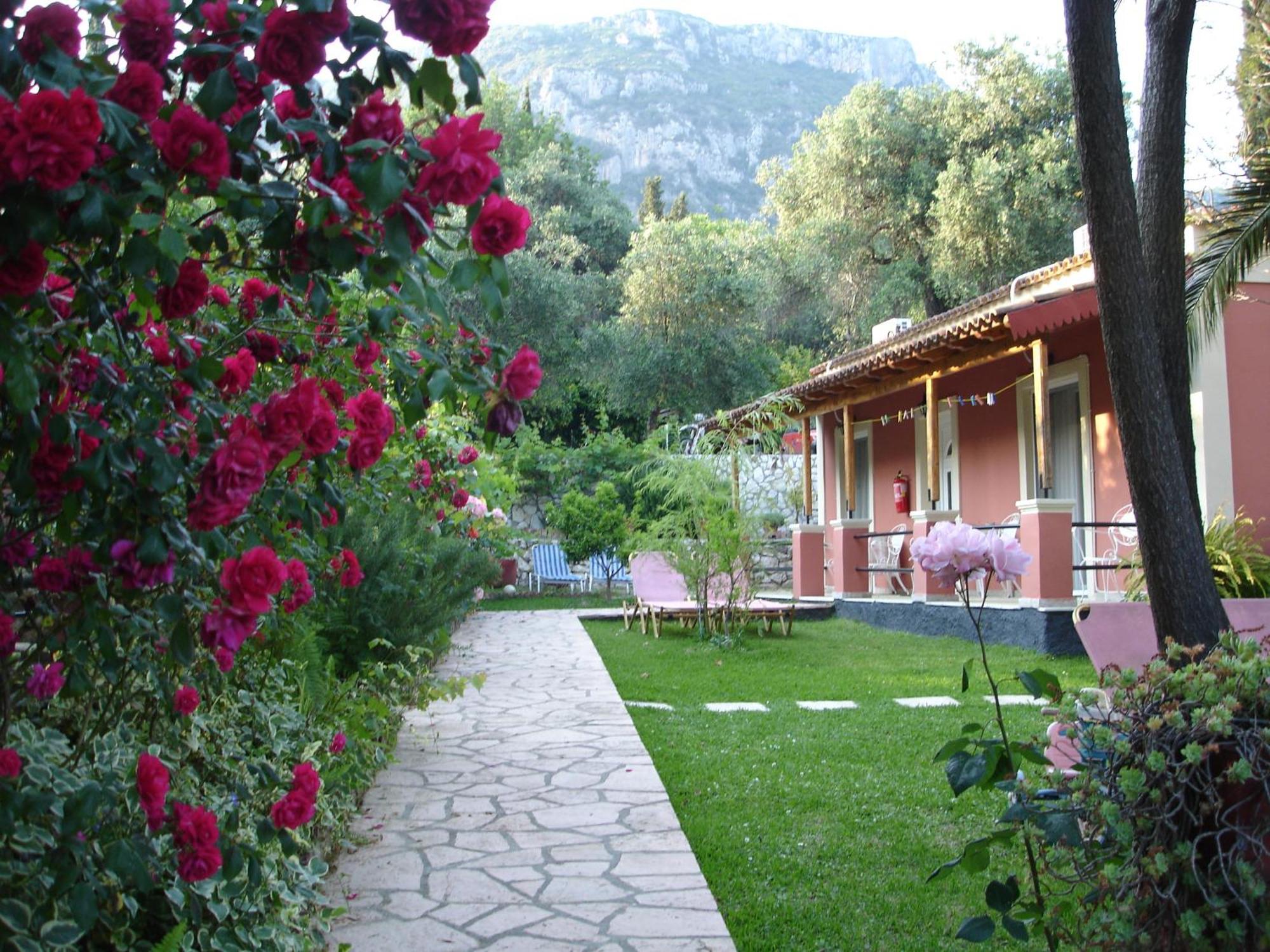 Bozikis Apartments & Studios Paleokasztríca Kültér fotó