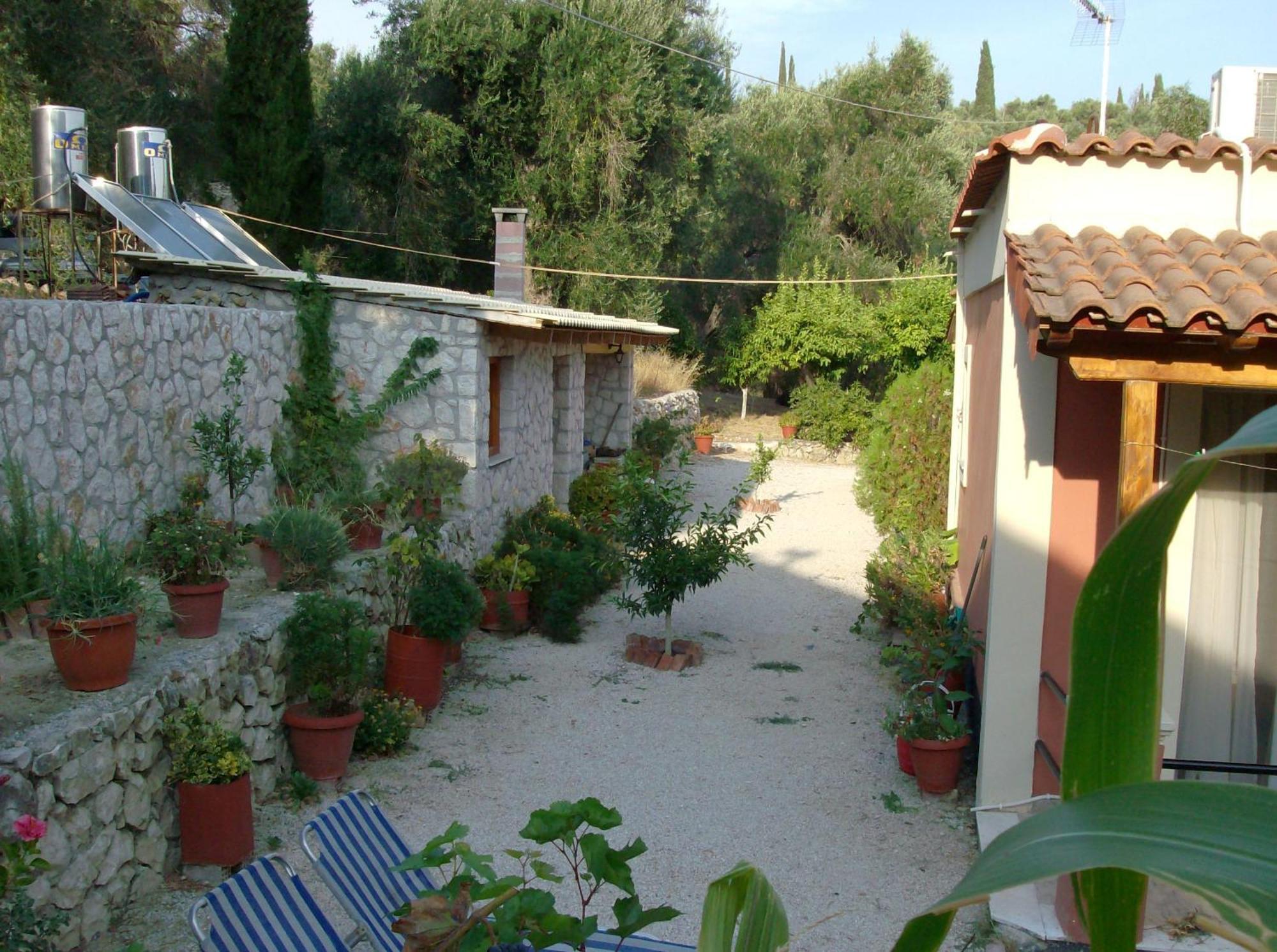 Bozikis Apartments & Studios Paleokasztríca Kültér fotó